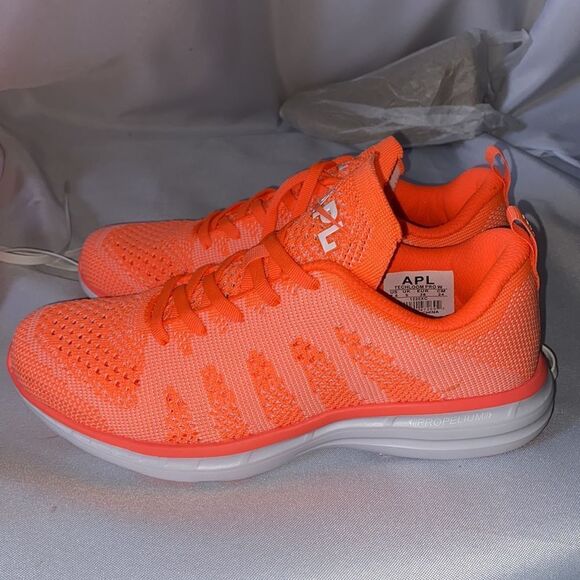 APL TECHLOOM PRO KNIT RUNNING SNEAKERS NEW NEON ORANGE 7.5 - Picture 1 of 8